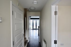 Entrance hallway- click for photo gallery